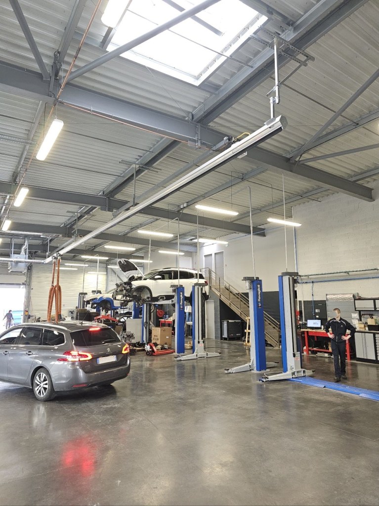 Peugeot Citroën DANGLES